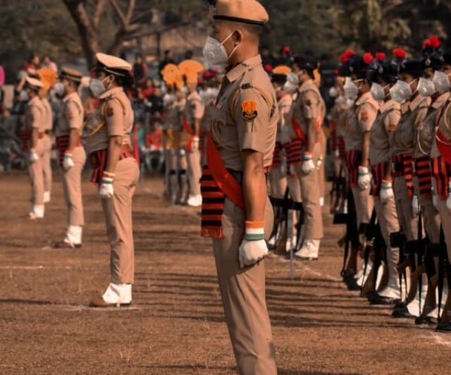 cropped-Indian-Police.jpg